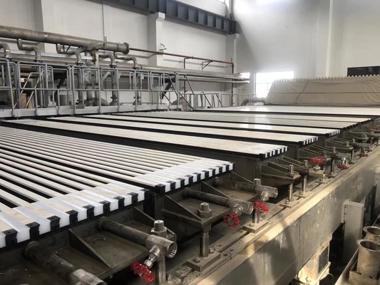 Boîtes à hydroplants pour la fabrication de papier